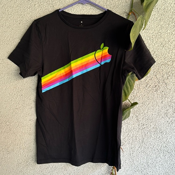 Apple Tops - APPLE | Black Rainbow 🌈 Tee